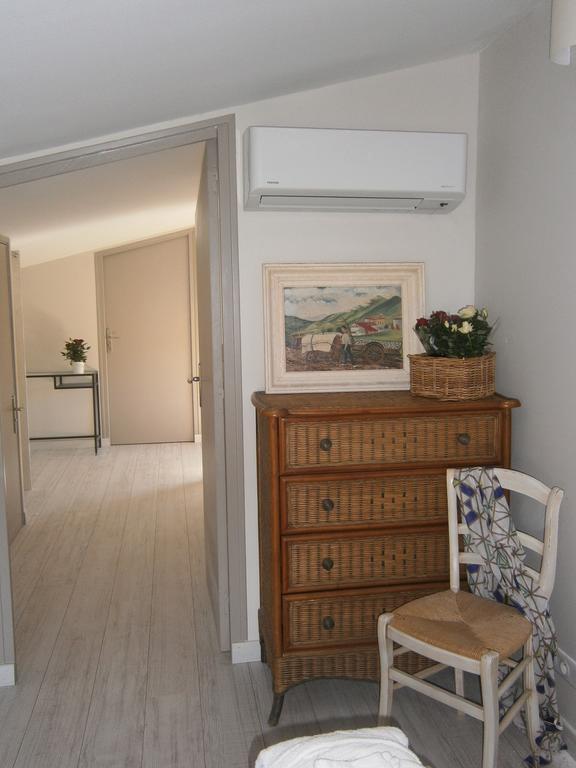 L'Ancien Poulailler- The Old Hen House Villa Saint-Saturnin-d'Apt Kamer foto