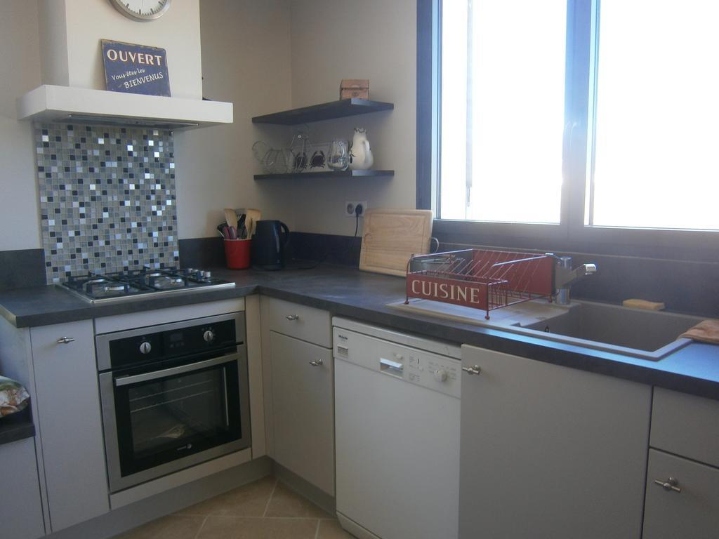 L'Ancien Poulailler- The Old Hen House Villa Saint-Saturnin-d'Apt Kamer foto
